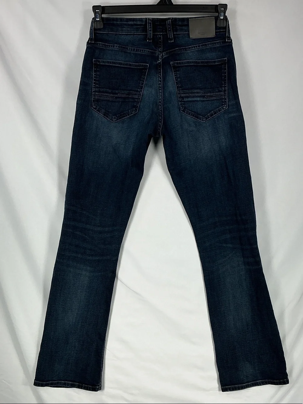 Buckle Outpost Dark Wash Stretch Mid Rise Bootcut Denim Blue Jeans 30 x 32